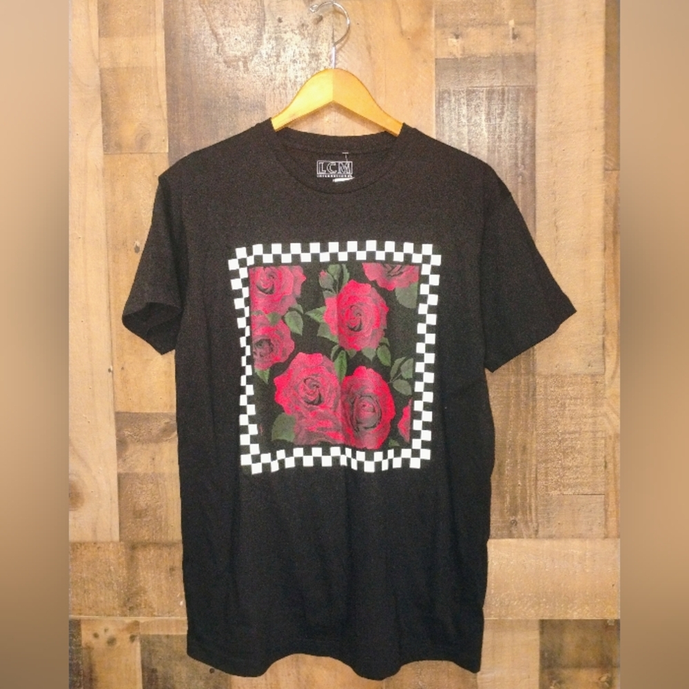 NWT LCM International Black Mens T-Shirt Size Large Rose Checkered Print